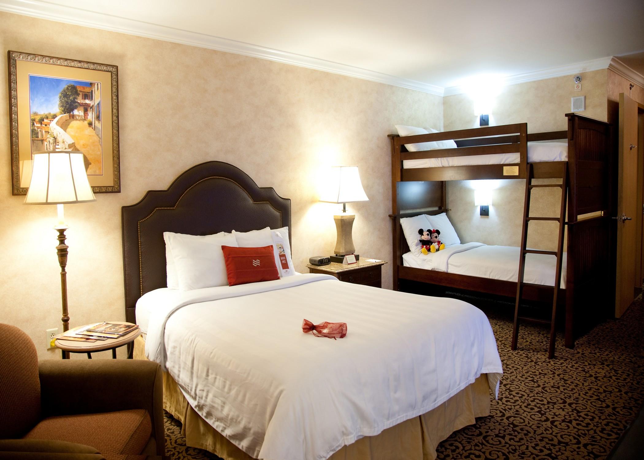 Delta Hotels By Marriott Anaheim Гарден Гров Экстерьер фото