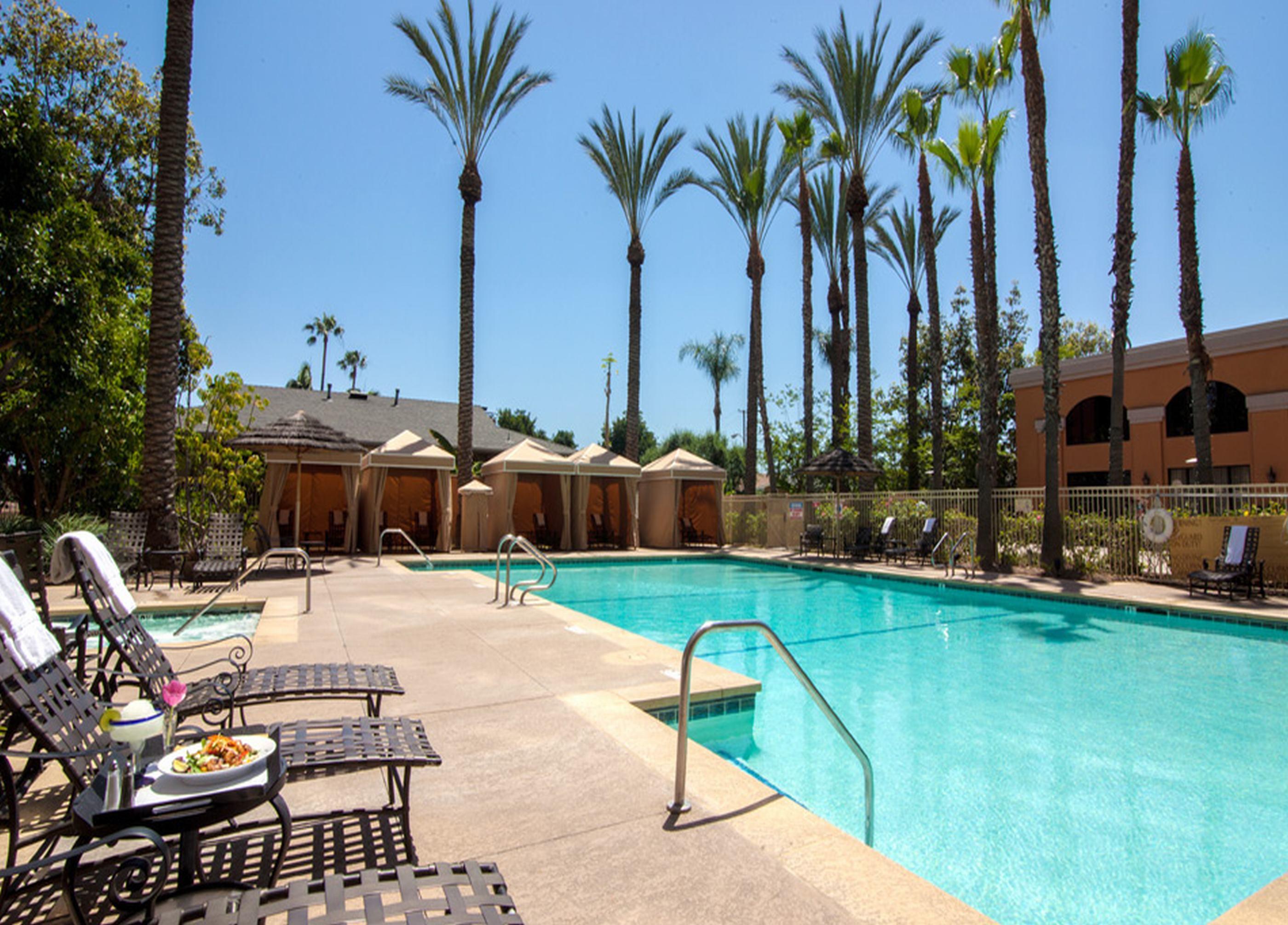 Delta Hotels By Marriott Anaheim Гарден Гров Экстерьер фото