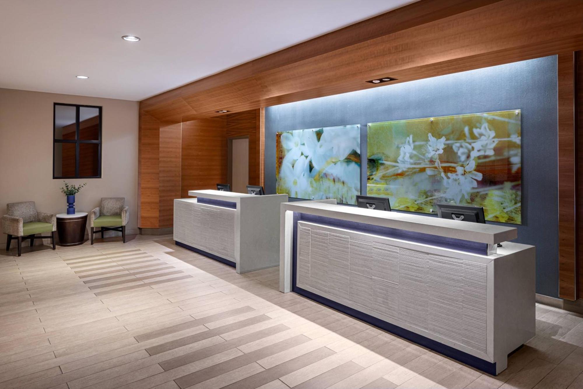 Delta Hotels By Marriott Anaheim Гарден Гров Экстерьер фото
